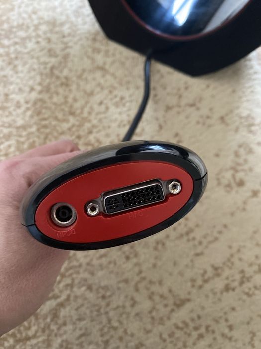 Монитор LG,в много добро състояние