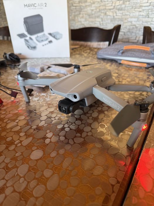 Дрон DJI MAVIC AIR 2 fly more combo