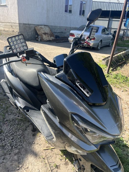 Продается Мопед-скутер