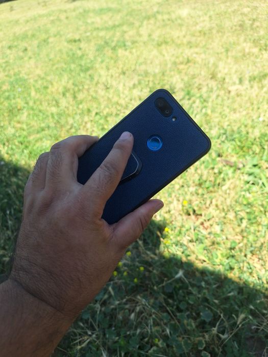 Телефон сатылады Mi 8 Lait память 128
Бағасы 25000
Каропкасы бар 
Ремо