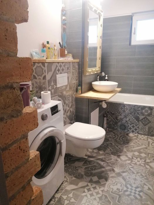 Proprietar vând apartament 3 camere in Qc