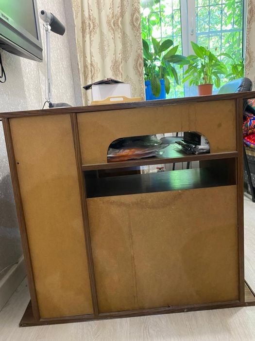 Тумбочка под телевизор