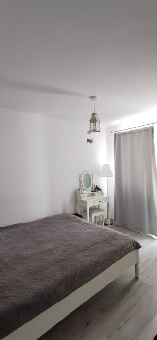 Apartament 2 camere modern cu loc de parcare privat