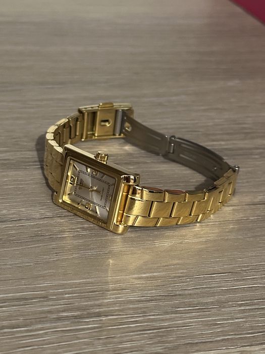 Casio дамски часовник