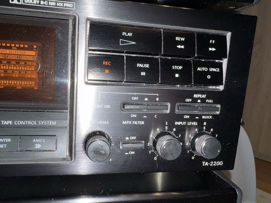 Vand Deck-uri  şi Cd Player Onkyo