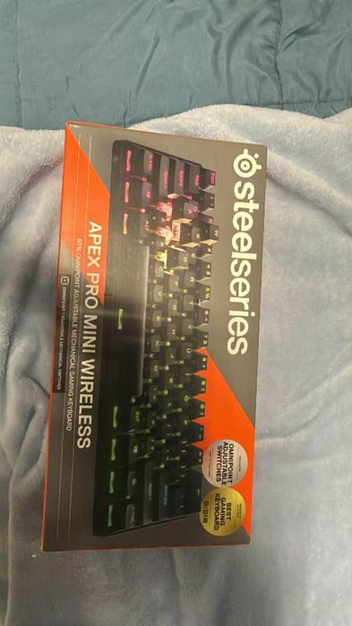 Apex pro mini wireless черна