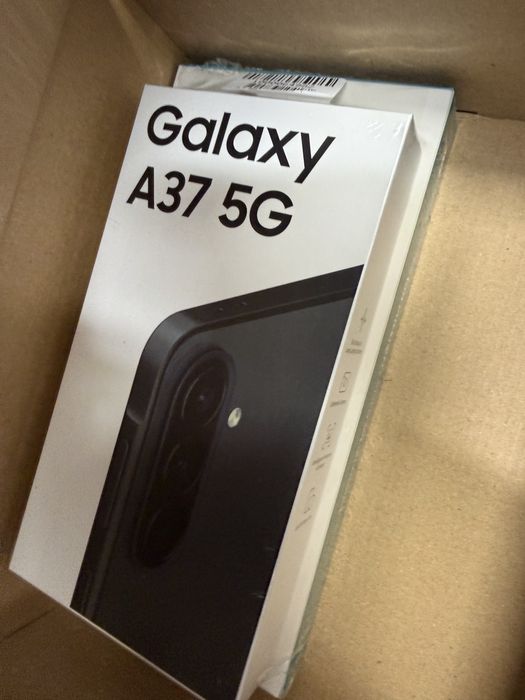 Samsung A37 128GB Запечатан + Подарък Power bank 10000