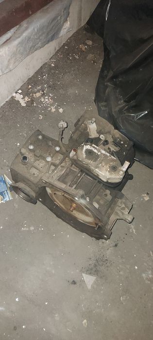 Продам коробку автомат гольф 3!
