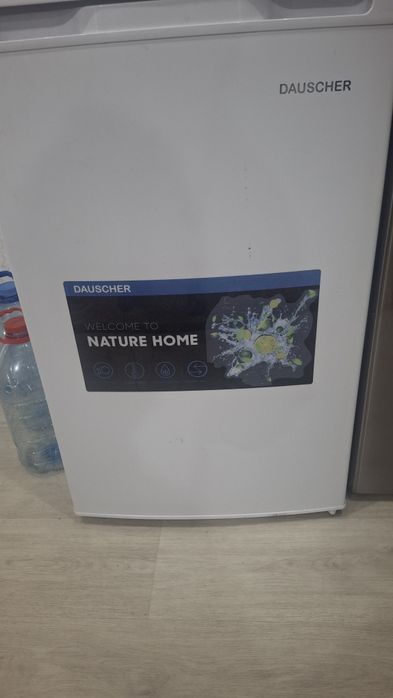 Продам морозильник компактный