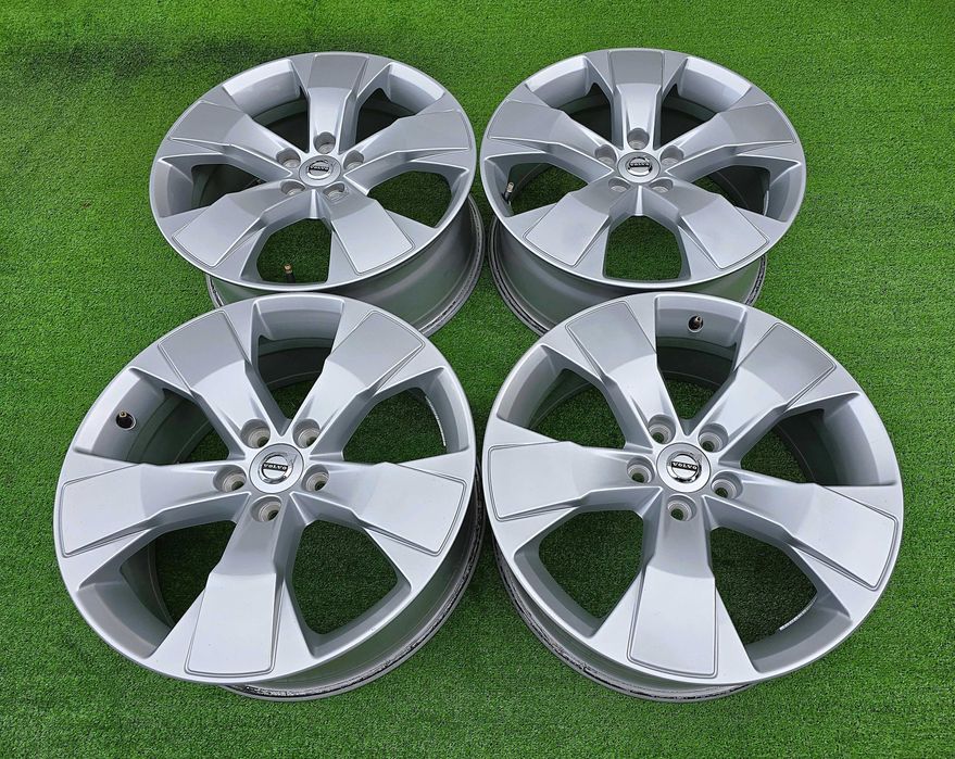 Оригинални джанти за VOLVO 18" 5x108 XC40/XC60