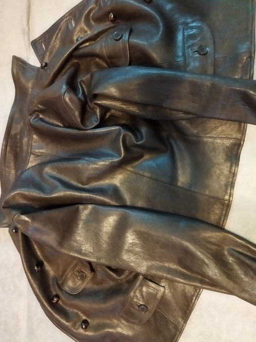 Geacă piele damă,maro, elegantă și practică, bună pentru sezonul de pr