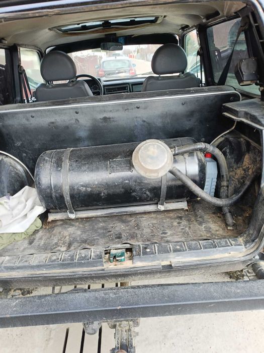 Vand Lada Niva  4X4 GPL