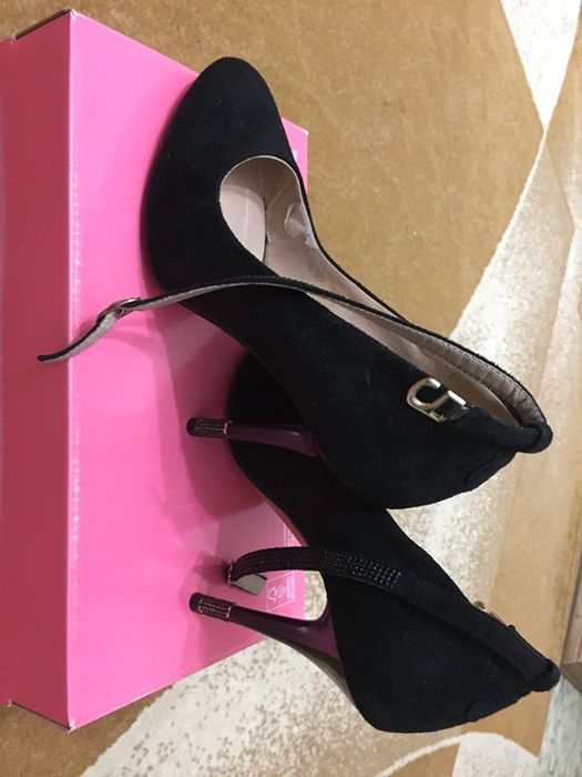 Туфли замшевые 37 размер