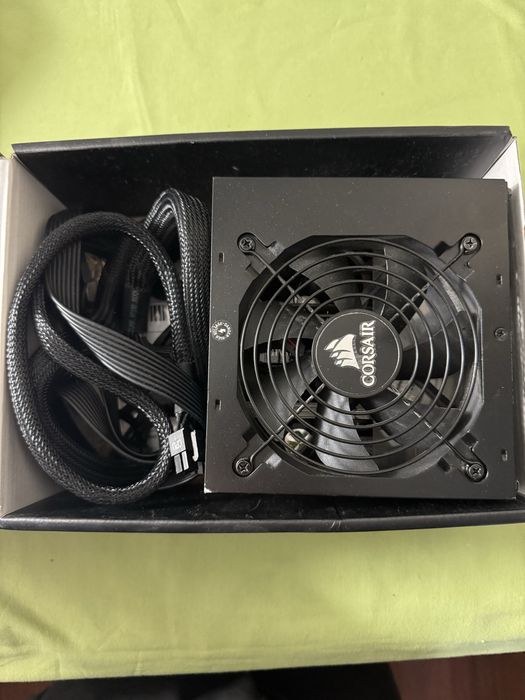 Sursa Corsair CX550M CV550