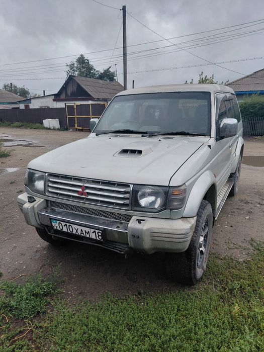 Продам Паджеро 2