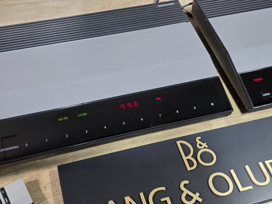 Sistem audio BANG & OLUFSEN, cd-player beogram cd 3500,receiver beomaster 3500, hifi stereo, telecomanda