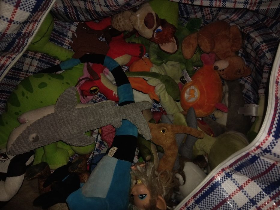 Игрушки детские продаю