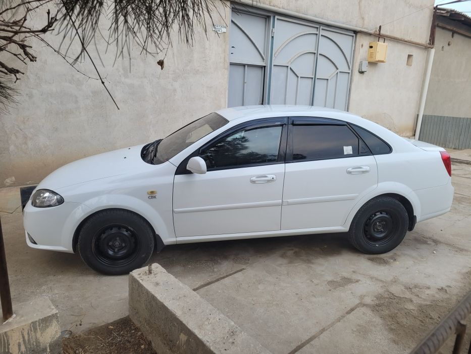 Лассети шевролет