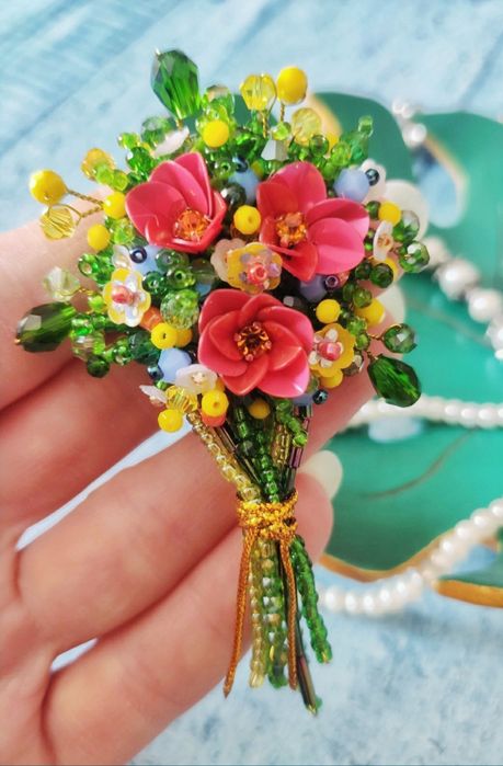 Броши ручной работы