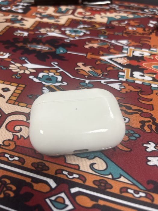 Apple AirPods Pro 2 (USB-C)