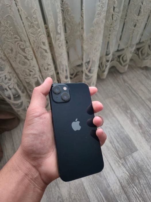 Продам айфон 13/128