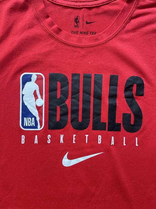 NIKE / BULLS / мъжки спортен потник S