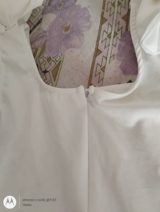 Рокля с панделки