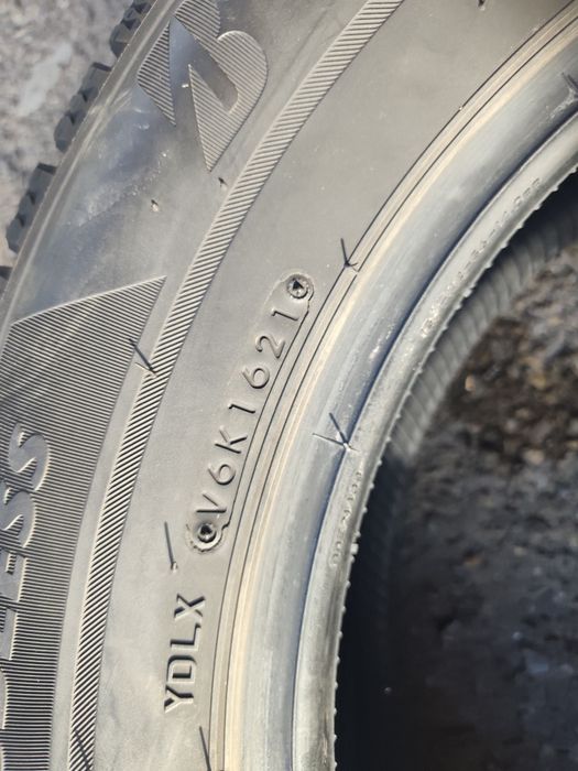 185/65/15" 4бр Bridgestone blizzak ice, dot1721,6-7mm