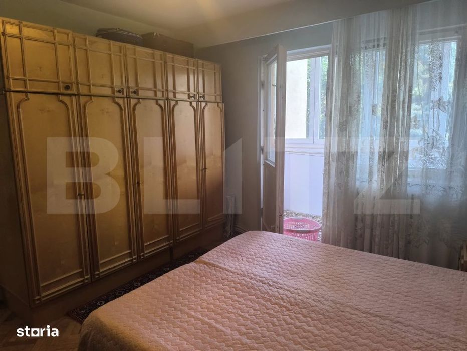 Apartament de vanzare, cu 3 camere si 3 balcoane, 74 mp, zona Manastur