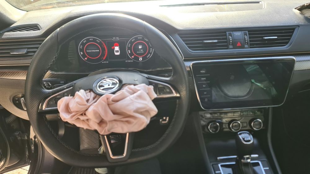 SKODA Superb 2020 — imagine 4