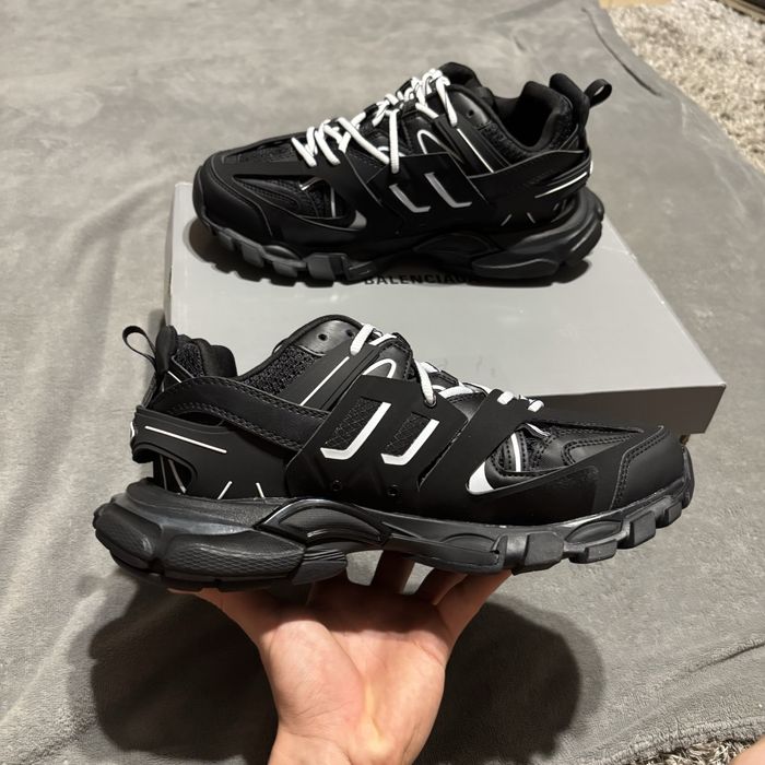 Balenciaga Track Black/White 42