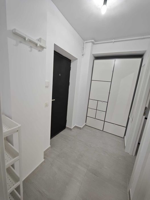 De închiriat garsonieră premium  – 55 mp, bloc nou, loc de parcare acoperit, 5 min metrou Anghel Saligny, 500 euro