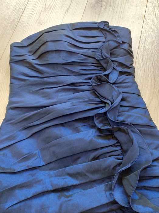 Официална  рокля