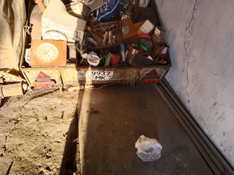 Продам Жигули с прицепом