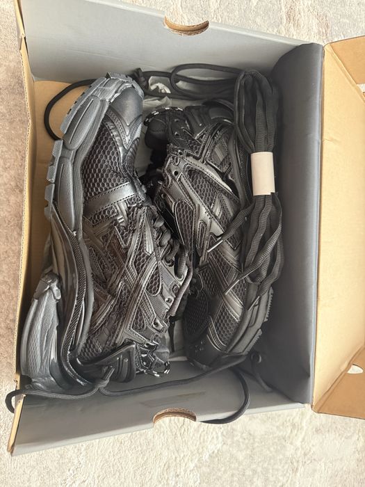 Balenciaga Runner