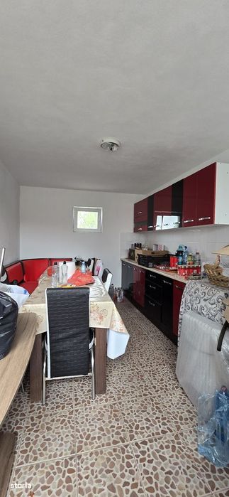 Casă de vânzare Șotânga Dâmbovița – proprietate cu teren generos