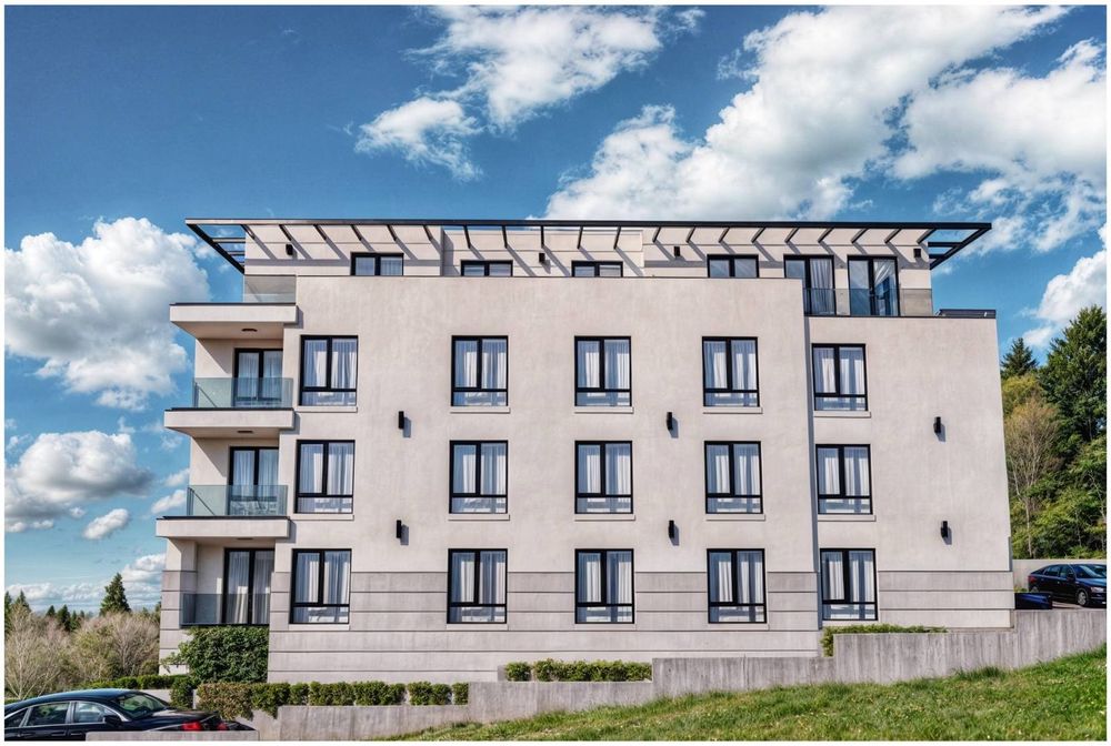 Продава се Двустаен апартамент в Варна, Военна болница - 69 кв.м за 1377 €/кв.м - Снимка #2