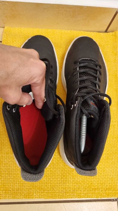 Ghete Baschet Tarmak Negru Masura 40 Nivel incepator