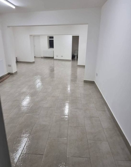 Execut lucrari de renovare si de constructie