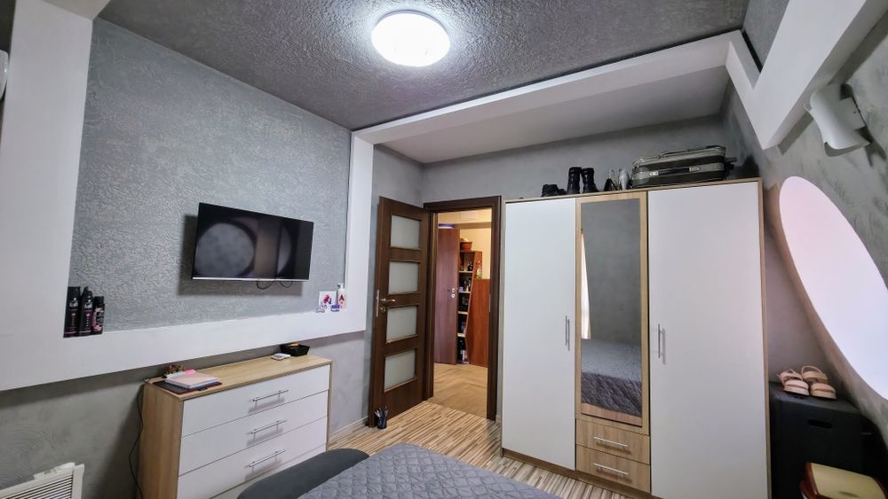 Продава се луксозен 4-стаен апартамент, ново строителство,в жк. Изток, гр. Перник