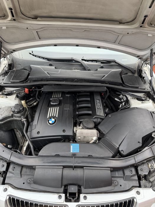 Motor BMW E90 325i N53B30A complet