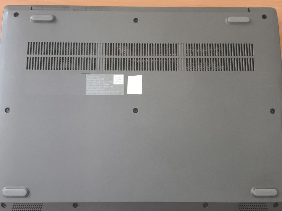 Ноутбук lenovo v 14 ada