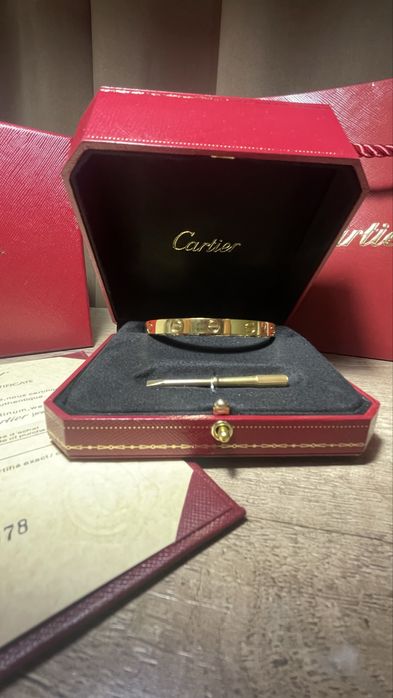 Браслет Cartier love