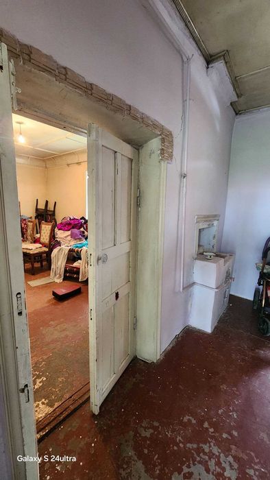 Срочно уй сотилади, Зангиота зиёратгохдан 7 км нархи 36000