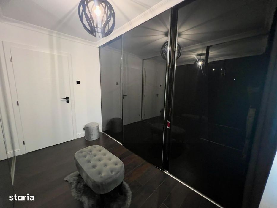 Apartament cu 3 camere, renovat integral – Valea Roșie, Craiova