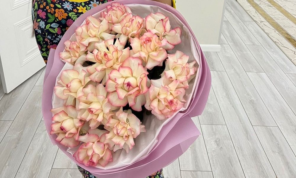 Свежие цветы  город кызылорда