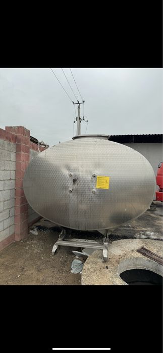 Бочка молоковоз 12куб