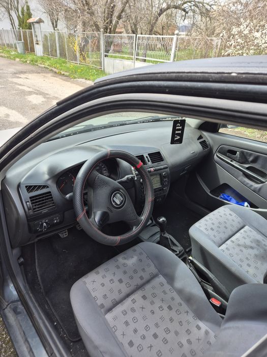 Продавам Seat ibiza