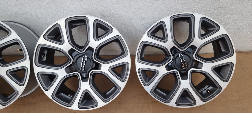 Jante r 17 originale fiat 500 X