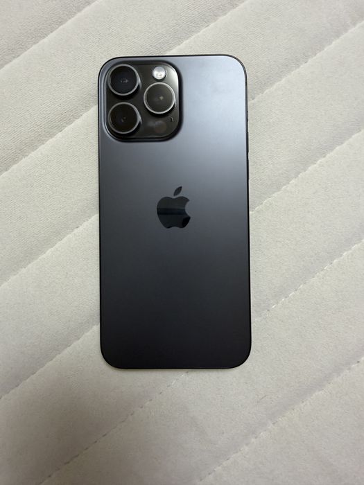 Продам Iphone 15 Pro Max